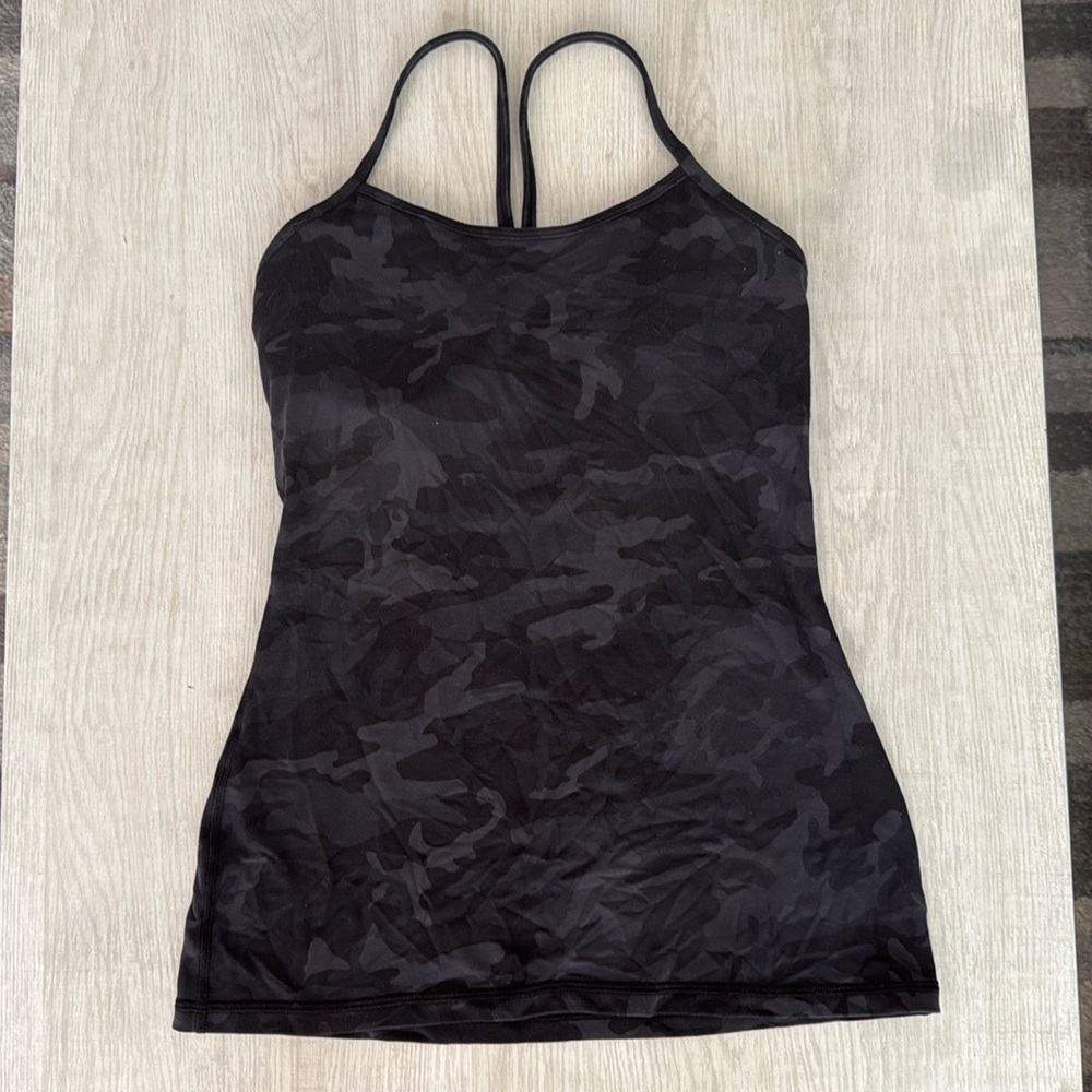 Lululemon camo tank top